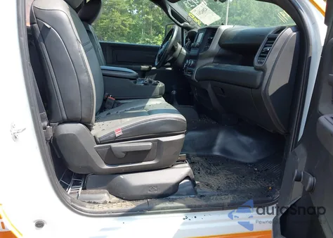 2023 Ram 2500 Tradesman 4X4 8' Box из США, поврежденный, VIN 3C6MR5AJ8PG516423